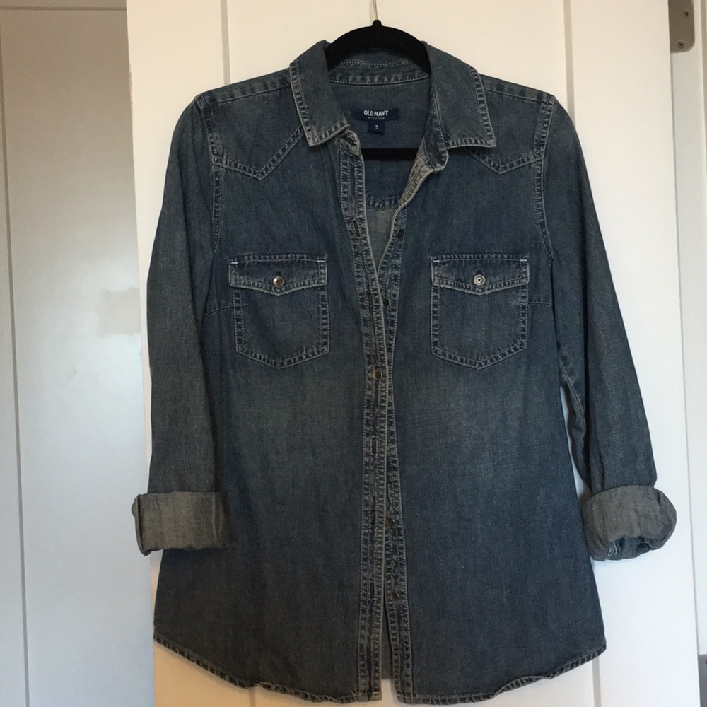 Women’s M jean shirt long sleeve Old Navy